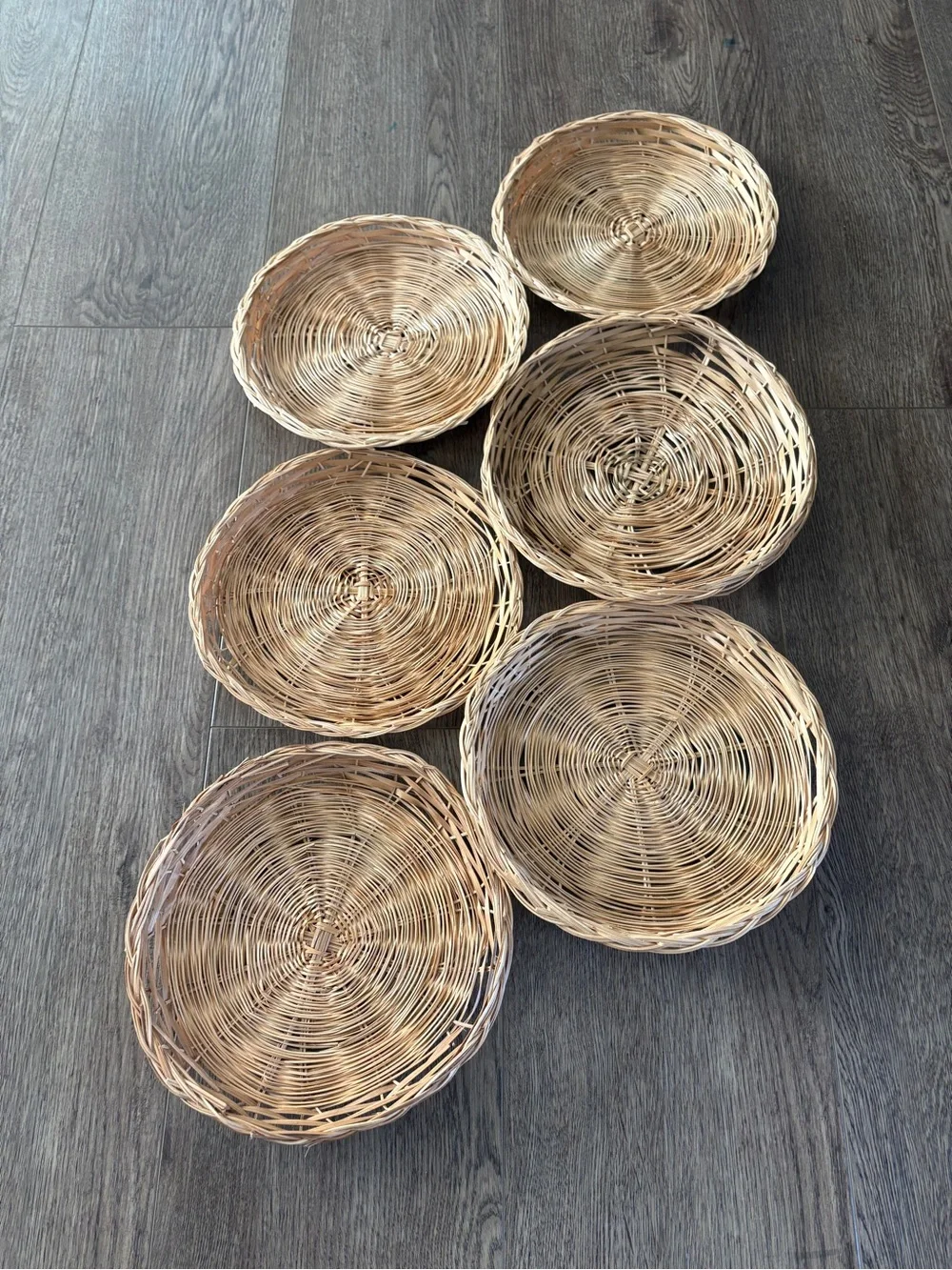 6 Rustic Wicker Basket Plates Rattan Flat Chargers Basket Wall Collage Vintage